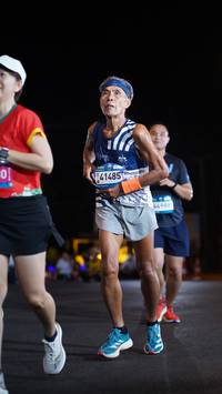 BIB: 41485, 44988
                            <button type="button" onclick="openModal(23102638)" class="btn btn-primary btn-sm float-right btn-popup" data-toggle="modal" data-target=".modal-high-quality">
                        <i class="fas fa-shopping-cart"></i> Add to Cart
                    </button>
                                            <button type="button" onclick="isThisMe(23102638, true)" class="btn btn-success btn-sm float-right btn-popup btn-isme hidden" data-toggle="tooltip" data-placement="bottom" title="นี่คือรูปของคุณใช่ไหม คลิกที่นี่เพื่อเอาเข้าอัลบั้ม">
                        <i class="fas fa-plus"></i> Add to album
                    </button>
                    <button type="button" onclick="isThisMe(23102638, false)" class="btn btn-warning btn-sm float-right btn-popup btn-isnotme hidden">
                        <i class="fas fa-ban"></i> Remove from album
                    </button>